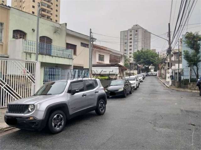 Sobrado em Santana à venda com 2 moradias todo reformado com 2 Vagas,  Residencial ou Comercial.