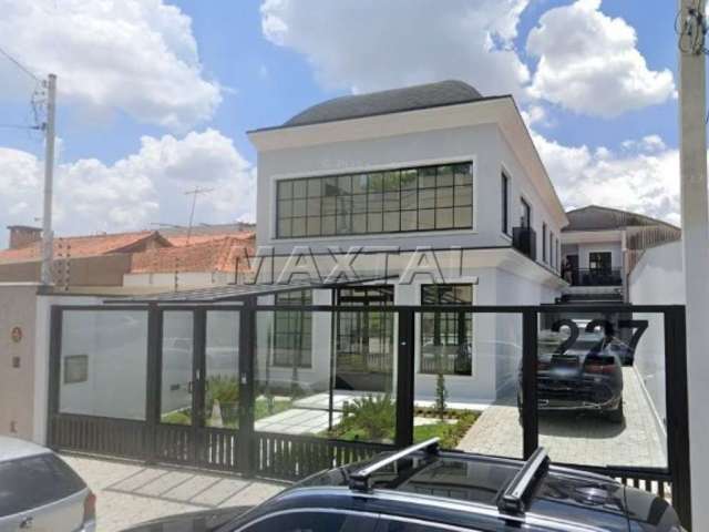 Prédio Comercial  à venda em Santana, paralelo à Av. Bráz Leme com 300m².