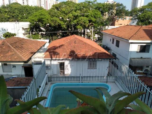 Casa à venda4 dormitórios, sala, 3 banheiros, cozinha planejada, 2 vagas garagem, 225m², em Santana.