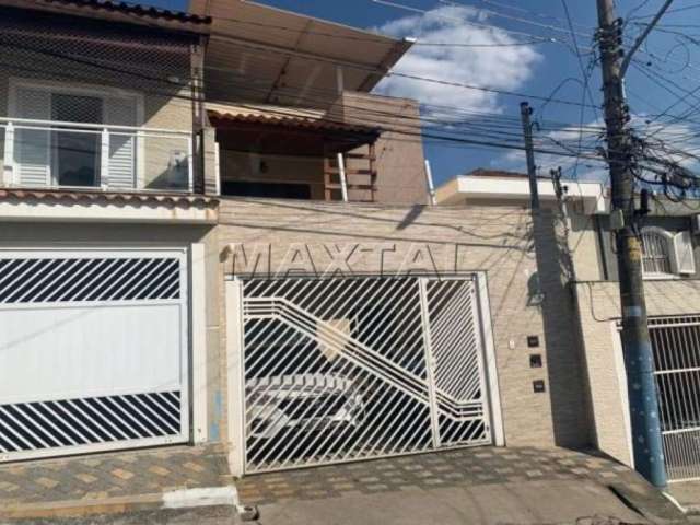 Casa com 190m² com 3 dormitórios ,2 vagas na Região da Parada Inglesa