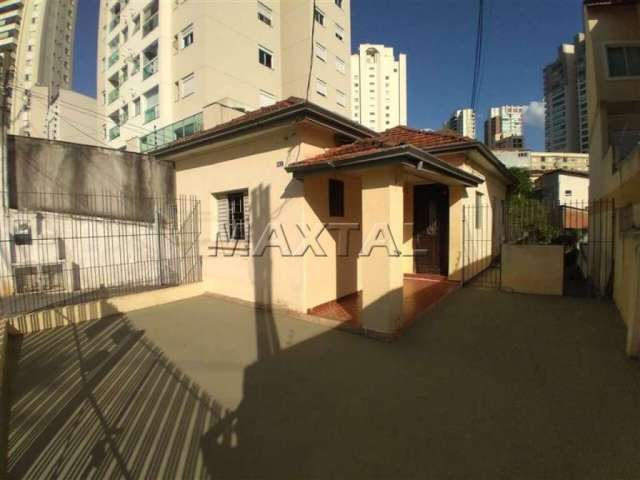 Casa Térrea na Santa Teresinha com 3 dormitórios, 2 vagas, quintal, 350m2