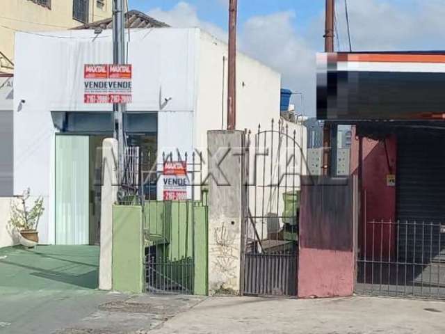 Loja com Casa por baixo a venda Avenida Guapira Comercial e residencial a metros do Metrô Tucuruvi