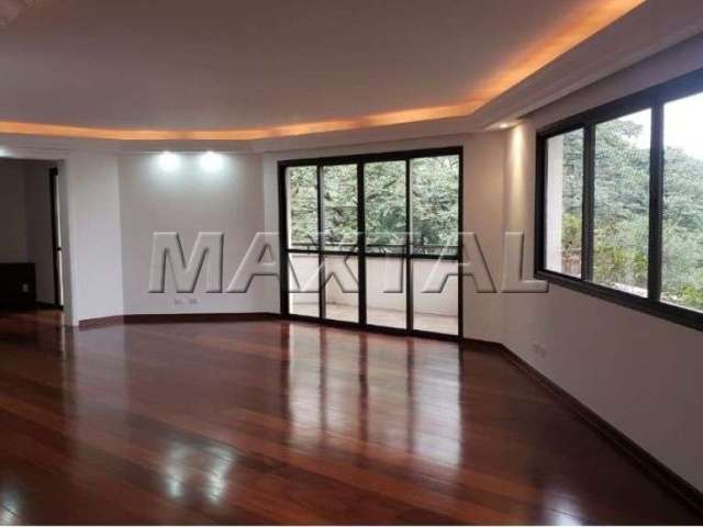 Apartamento 4 dormitórios, sendo 4 suítes, 6 banheiros e 4 vagas de garagem, 370 m² no Pacaembu.