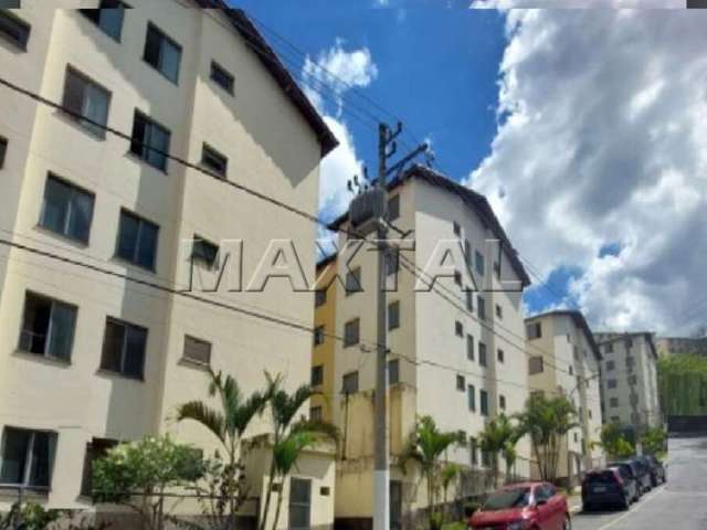 Apartamento à venda na Coronel Sezefredo Fagundes. 2 dormitórios, sala, cozinha, banheiro, e 1 vaga