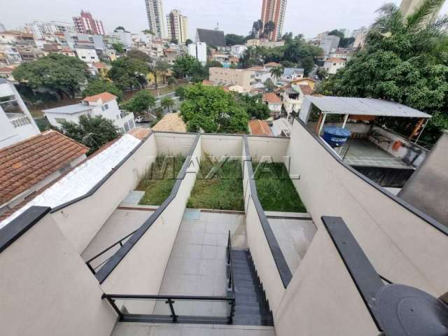 Sobrado à venda, de 135m² com excelente acabamento, amplo imóvel com 3 suítes com varanda e 2 vagas.