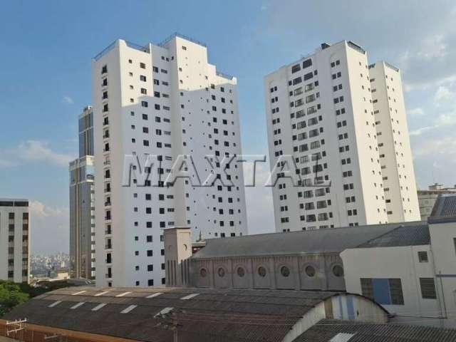 Apartamento de 100 m² em Santana, com 2 dormitórios, 1 suíte, sala com 2 ambientes, banheiro 1 vaga.