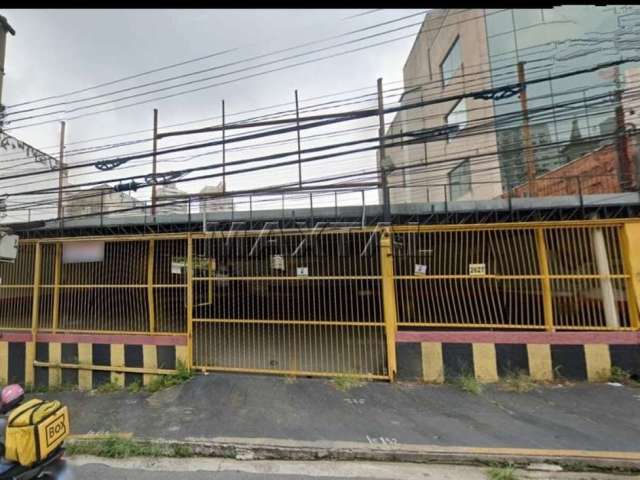 Estacionamento Santana  636m², amplo com 65 vagas, localizado em Santana. Ótima localização.