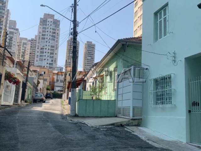 Casa de Vila 75m² em Santana para alugar. Com 2 dormitórios, a 3 minutos da Avenida Braz Leme.