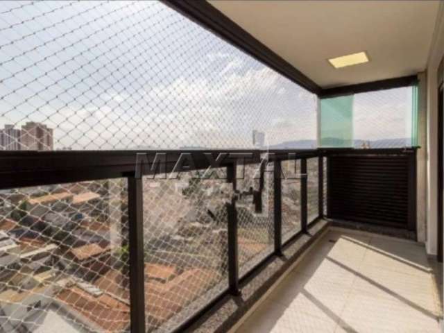 Apartamento à venda de 57m², com 2 quartos, sendo 1 suíte, 2 banheiros e varanda.