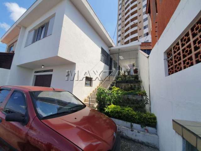 Casa à Venda em Guarulhos de 122m², com  2 dormitórios e uma vaga.