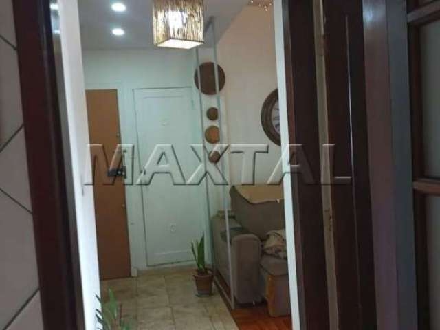 Apartamento à venda, com 2 dormitórios e 1 banheiro, de 47m². Na região da Bela Vista.