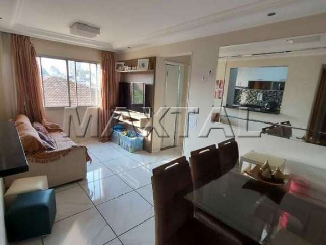 Apartamento à venda de 58m², com 2 dormitórios e 1 vaga de garagem, na Vila Mazzei.