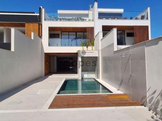 Casa em condomínio fechado com 4 quartos à venda na Rua Floriano Fontoura, Barra da Tijuca, Rio de Janeiro, 340 m2 por R$ 2.975.000