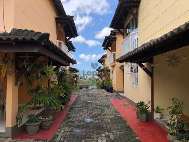 Casa em condomínio fechado com 3 quartos à venda na Rua Maenca, Pechincha, Rio de Janeiro, 109 m2 por R$ 560.000