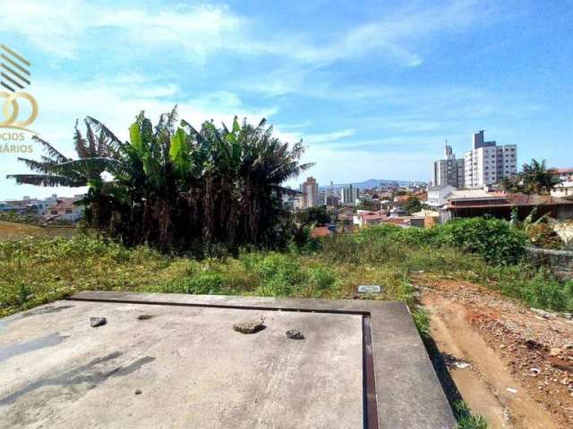 Terreno à venda, 700 m² por R$ 1.200.000,00 - Barreiros - São José/SC