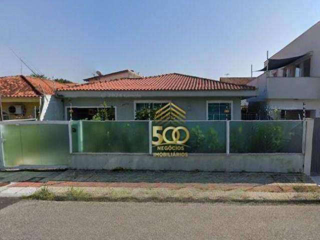 Casa com 3 dormitórios à venda, 196 m² por R$ 890.000,00 - Cidade de Florianópolis - São José/SC