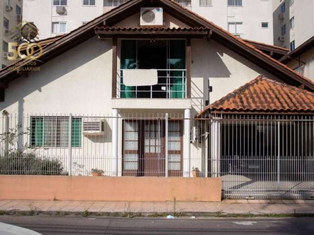 Casa com 5 dormitórios à venda, 351 m² por R$ 900.000,00 - Nossa Senhora do Rosário - São José/SC