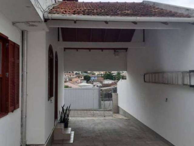 Casa à venda, 200 m² por R$ 800.000,00 - Capoeiras - Florianópolis/SC