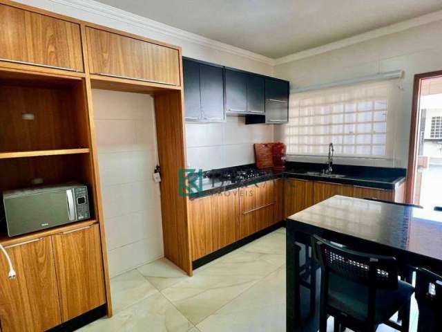 Casa com 1 suíte  + 2 quartos para alugar, 120 m² por R$ 2.900/mês - Vila Morangueira - Maringá/PR