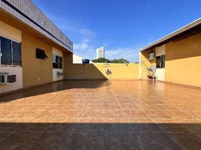 Sobrado com 4 dormitórios à venda, 490 m² por R$ 2.500.000,00 - Zona 07 - Maringá/PR