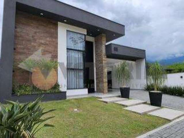 Casa com 4 quartos, 240m², à venda em Caraguatatuba, Mar Verde
