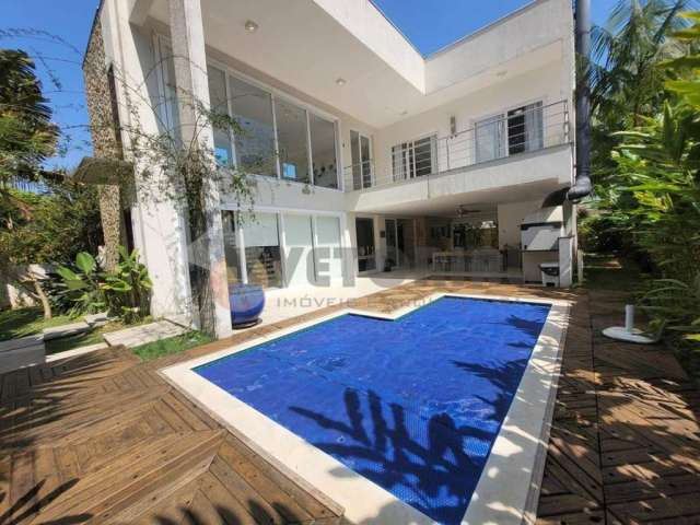 Lindo Sobrado com 4 dormitórios à venda, 281 m² por R$ 2.950.000 - Toque Toque Pequeno - São Sebastião/SP