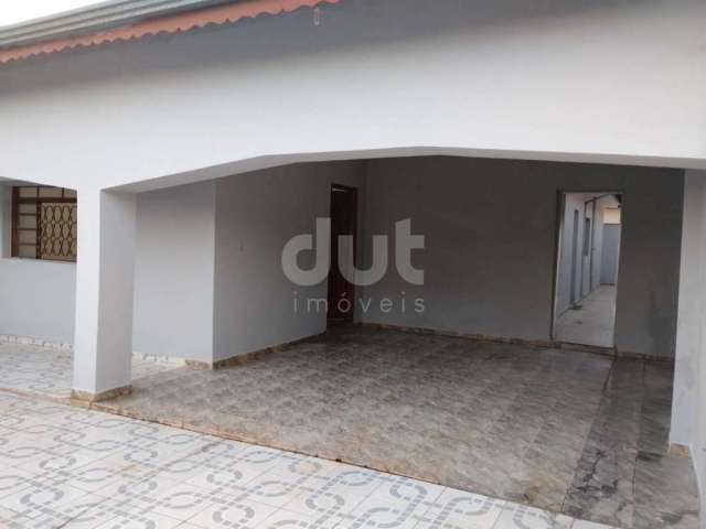 Casa com 3 quartos à venda na Rua Herivelto Martins, 62, Jardim São Domingos, Campinas, 200 m2 por R$ 375.000