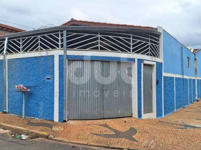 Casa com 4 quartos à venda na Rua dos Camaiuras, 06, Vila Costa e Silva, Campinas, 145 m2 por R$ 498.000