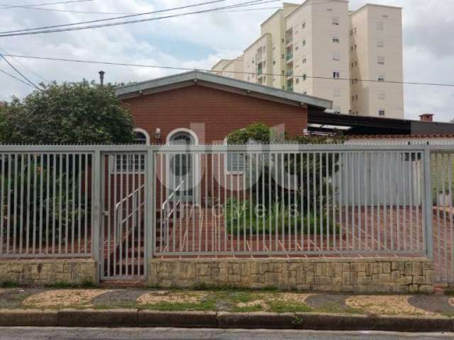 Casa com 3 quartos à venda na Rua Jorgete Nazário de Melo, 28, Vila Aurocan, Campinas, 275 m2 por R$ 450.000