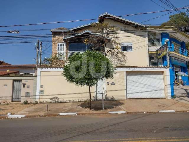 Casa comercial com 4 salas à venda na Rua Mogi Guaçu, 1432, Chácara da Barra, Campinas, 358 m2 por R$ 820.000