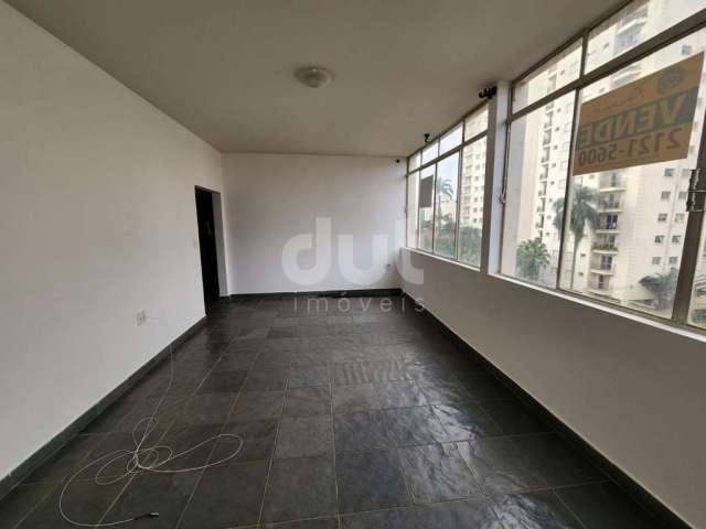 Apartamento com 3 quartos para alugar na Avenida Júlio de Mesquita, 499, Cambuí, Campinas, 125 m2 por R$ 2.500