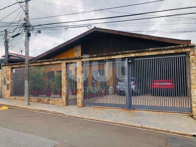 Casa com 4 quartos à venda na Sybele de Camargo Andrade, 120, Jardim García, Campinas, 350 m2 por R$ 790.000