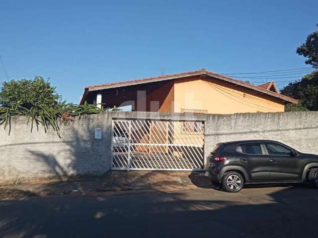 Casa com 3 quartos à venda na Alcebíades de Carvalho, 272, Chácara São Domingos, Campinas, 285 m2 por R$ 596.000