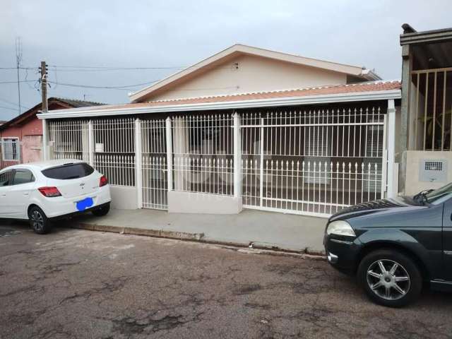 Casa com 2 quartos à venda na das Oliveiras, 150, Vila Boa Vista, Campinas, 170 m2 por R$ 387.000