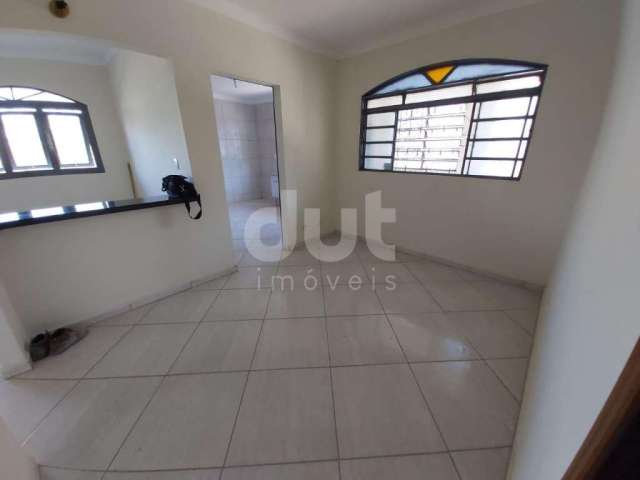 Casa com 3 quartos à venda na Rua Manoel Soares Pinto, 481, Parque Jambeiro, Campinas, 177 m2 por R$ 640.000