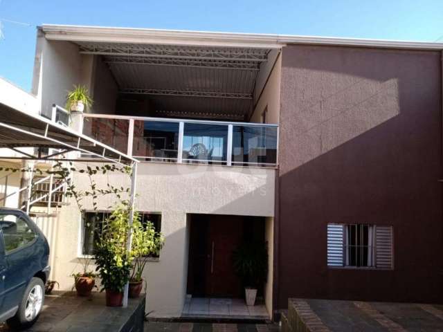 Casa com 3 quartos à venda na Rua Renê Verinaud, 265, Jardim Novo Maracanã, Campinas, 218 m2 por R$ 480.000