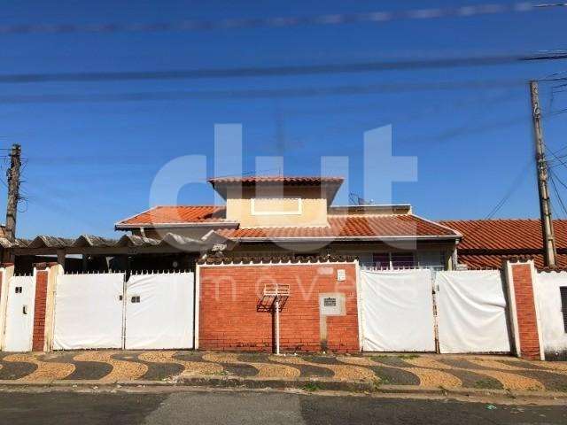 Casa com 2 quartos à venda na Rua Doutor Rafael Sampaio Vidal, 310, Jardim dos Oliveiras, Campinas, 210 m2 por R$ 480.000