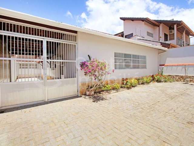 CASA à venda com 2 quartos em Peruíbe, no bairro Stella Maris