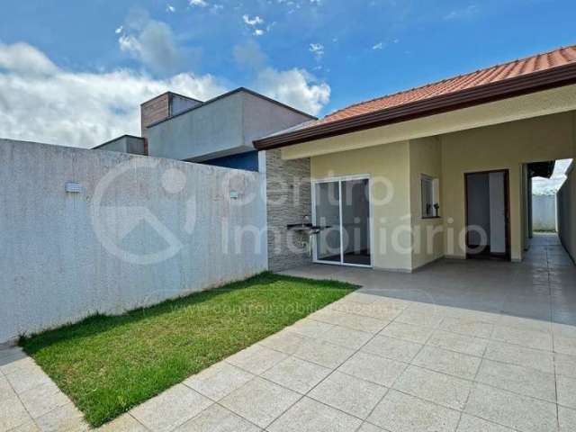 CASA à venda com 2 quartos em Peruíbe, no bairro Parque Balneario Oasis