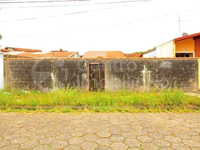 TERRENO à venda em Peruíbe, no bairro Jardim Ribamar