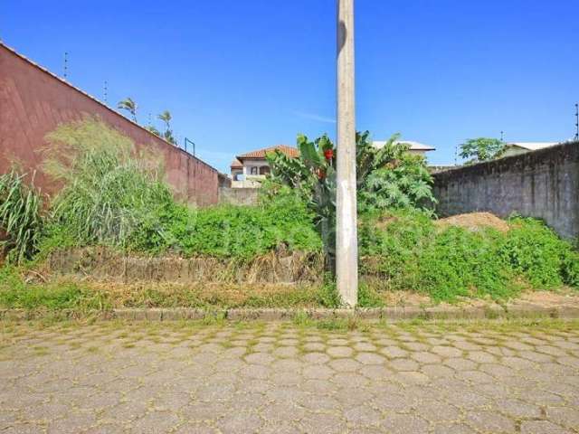 TERRENO à venda em Peruíbe, no bairro Belmira Novaes