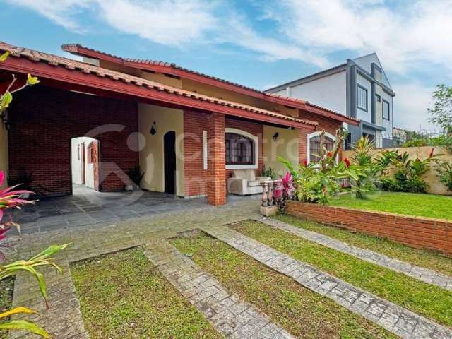 CASA à venda com 3 quartos em Peruíbe, no bairro Cidade Nova Peruíbe