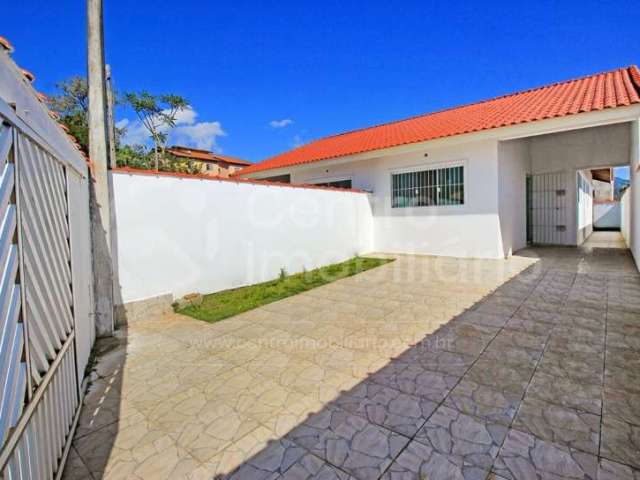 CASA à venda com 2 quartos em Peruíbe, no bairro Estancia dos Eucaliptos