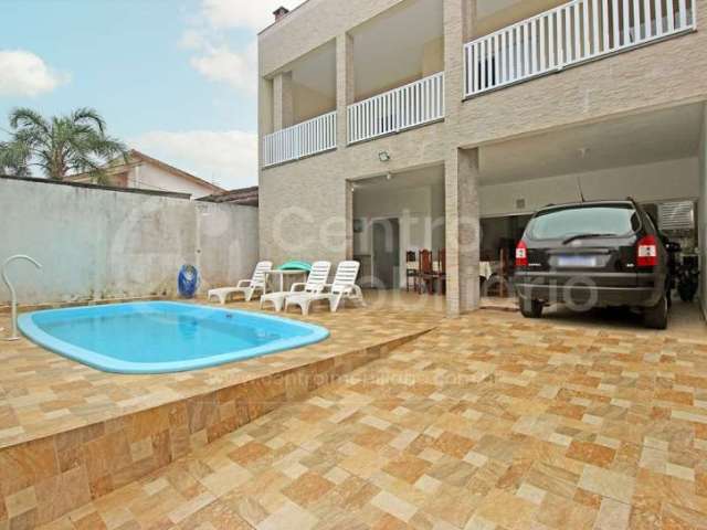 CASA à venda com piscina e 6 quartos em Peruíbe, no bairro Parque Balneario Oasis