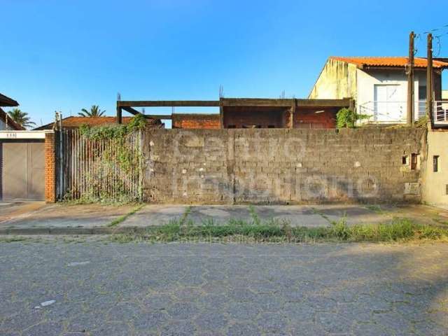 TERRENO à venda em Peruíbe, no bairro Jardim Icaraiba