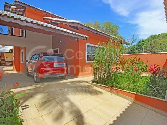 CASA à venda com 3 quartos em Peruíbe, no bairro Estancia Balnearia Convento Velho