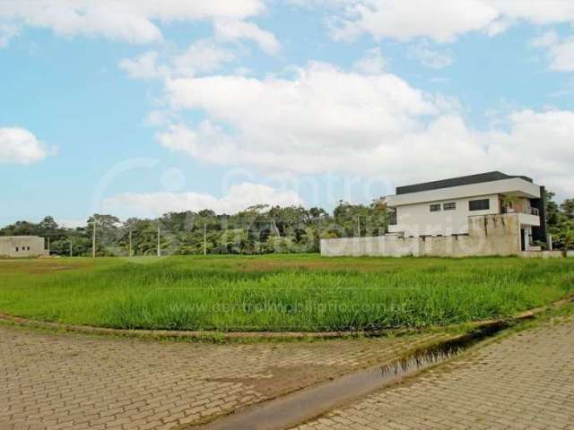 TERRENO à venda em Peruíbe, no bairro Residencial Bosque Três Marias