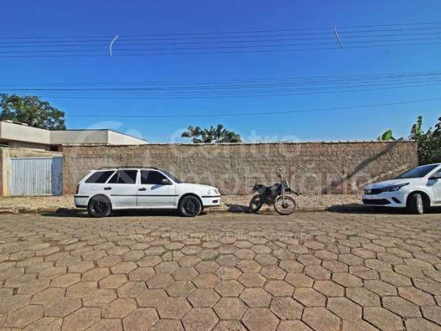 TERRENO à venda em Peruíbe, no bairro Bougainvillee V