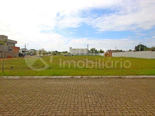 TERRENO à venda em Peruíbe, no bairro Residencial Flora Rica