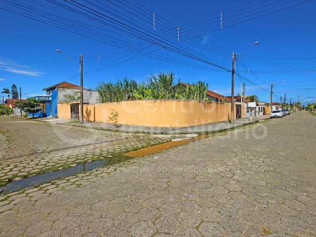 TERRENO à venda em Peruíbe, no bairro Parque Balneario Oasis